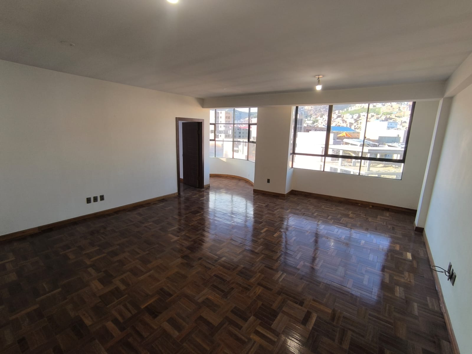 Soleado Departamento en Venta