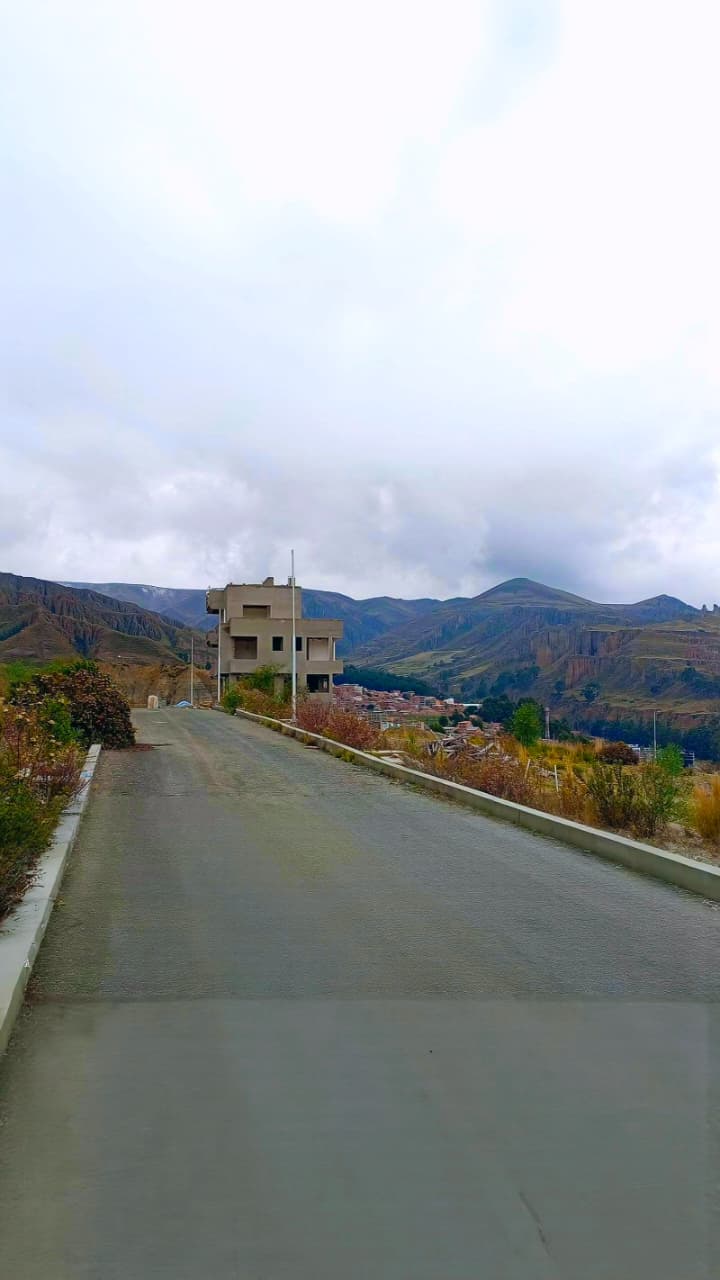 TERRENO EN EL CONDOMINIO MONTECARLO