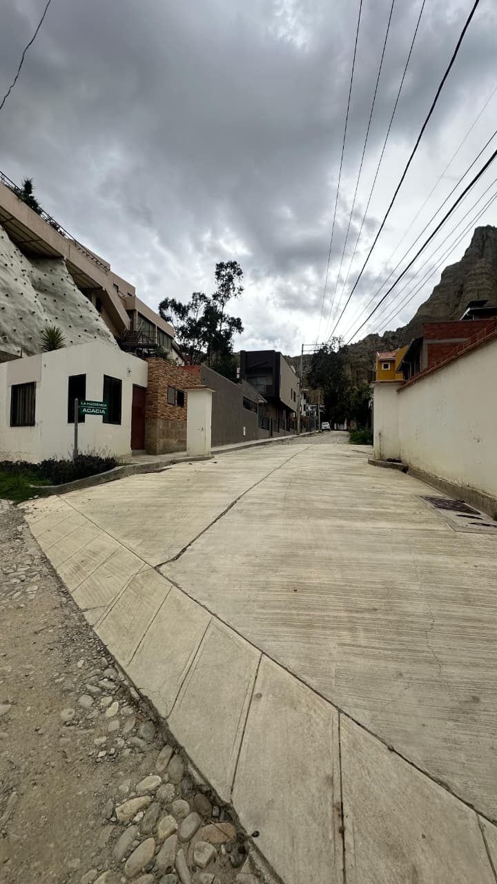 Terrno en Venta en Achumani Urb. Pamirpampa