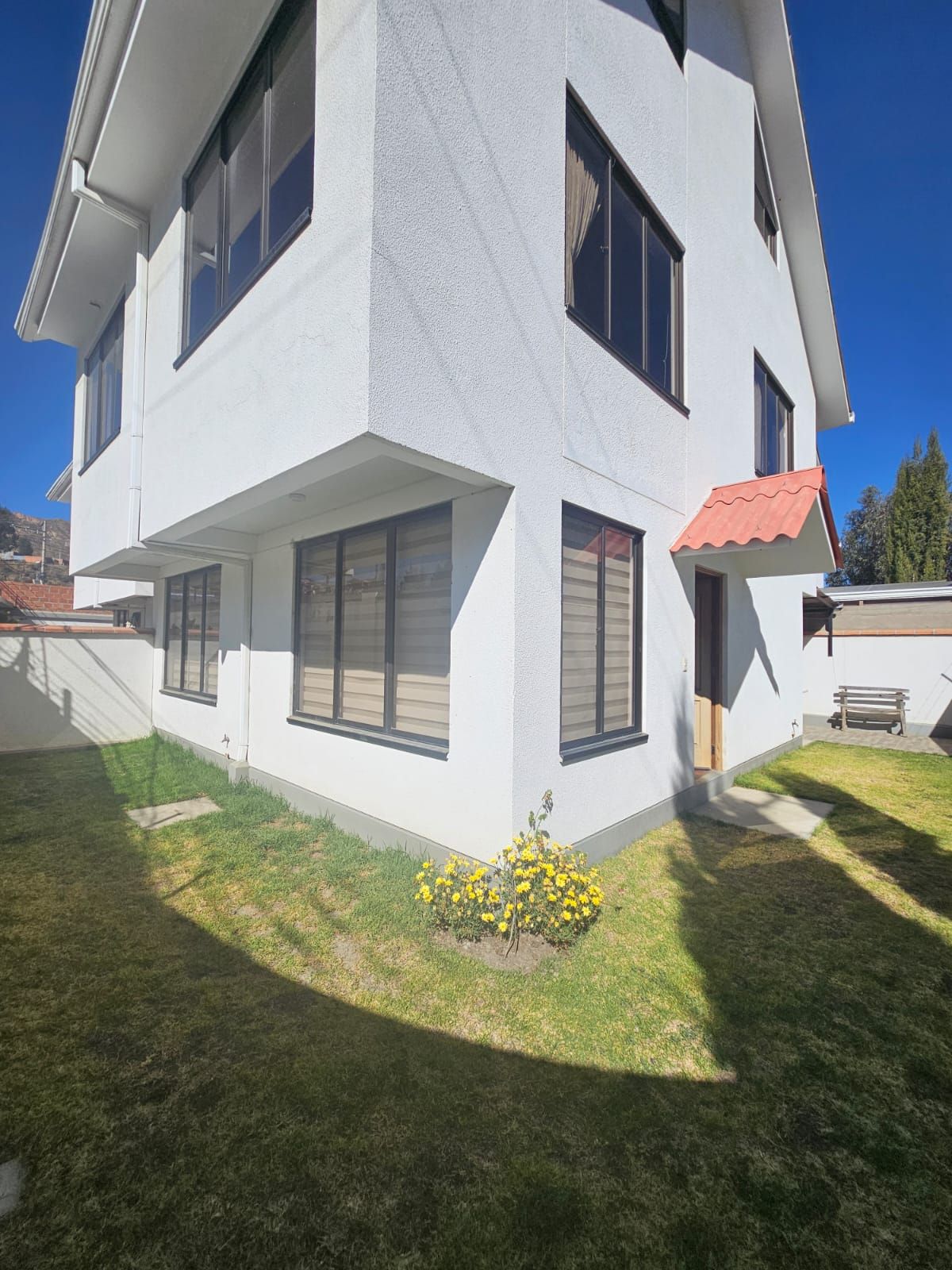CADA 3D EN ANTICRÉTICO CON PATIO Y JARDÍN CHASQUIPAMPA C58